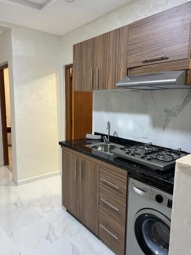 Central with workspace fiber optics private parking in 엘 마시라