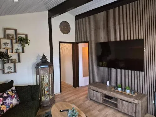 Freistehender Ferienbungalow im Fachwerkstil in Burhave, Deutschland