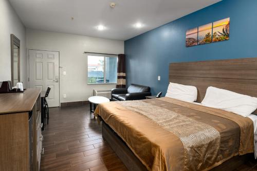 Moonlight Suites - Houston/George Bush Int'l Airport - image 43