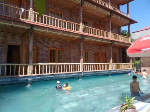 Hồ Núi Đính Hotel – Ninh Binh, OH