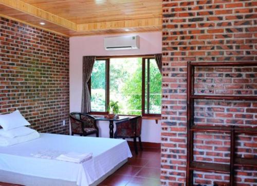 Hồ Núi Đính Hotel – Ninh Binh, OH