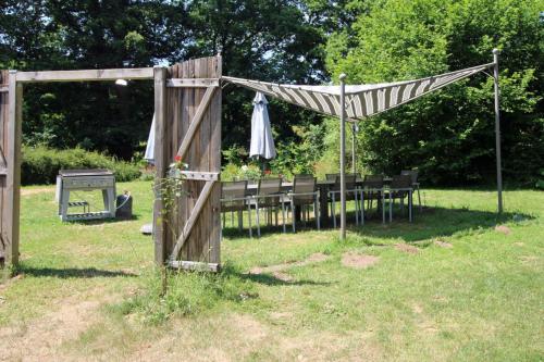 Petite gare aux oiseaux in Oradour-sur-Vayres