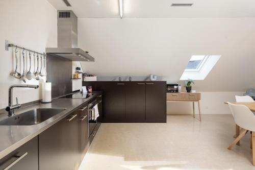設施, STAYY WarmWood Maisonette Premium Family and Business Suite - 24h Self Check-in - free Parking - 25' in 迪肯孔