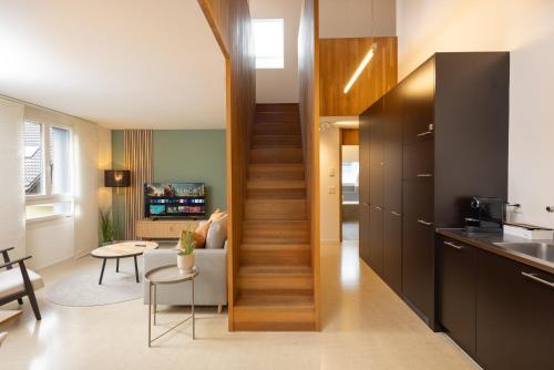 設施, STAYY WarmWood Maisonette Premium Family and Business Suite - 24h Self Check-in - free Parking - 25' in 迪肯孔
