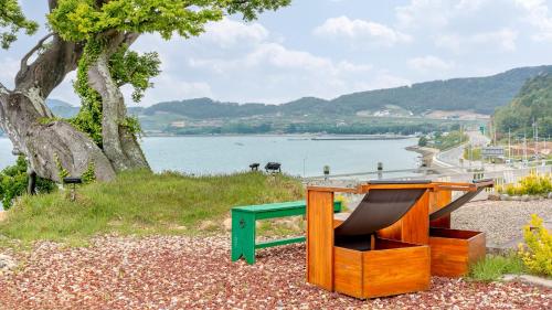 Exterior view, Yeosu Jangsuri Poolvilla&Spa Pension near Sado Island Beach