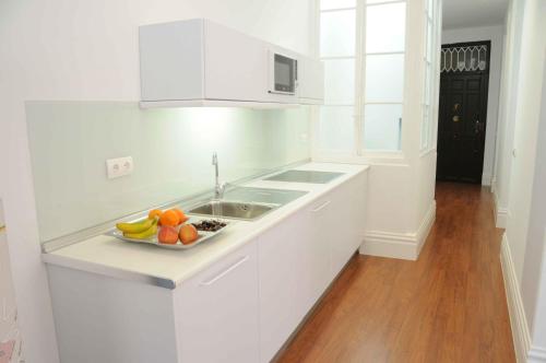 Apartamentos Malaga Flat - image 11