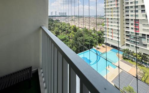 Balcony/terrace, Residensi Suasana Damai by Airhost near Hospital Sungai Buloh