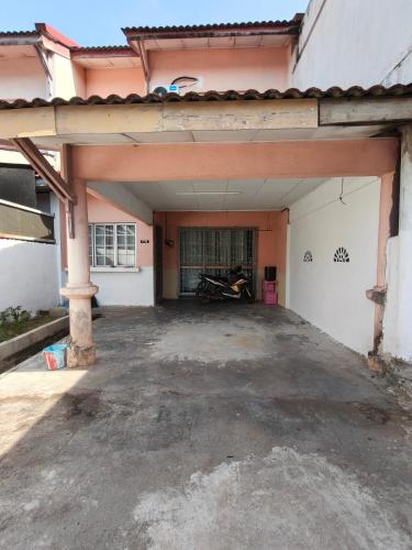 Homestay Cikgu in กัวมูซาง