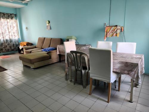 Homestay Cikgu in กัวมูซาง