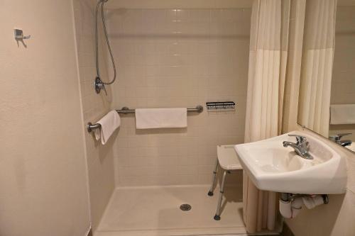Quality Inn in Durand, USA
