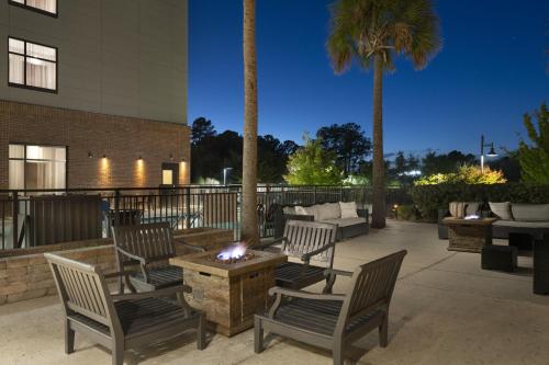 Cambria Hotel Charleston Riverview in Charleston, USA
