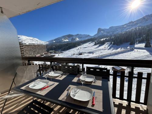 Appart T2 à Superdévoluy au pied de piste