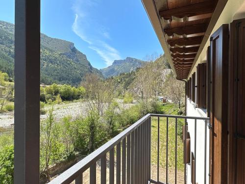 Apartamento Rural AINARIAK - Sasi in Burgui