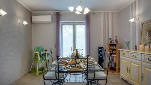 Iekārtas, L'Ecrin Occitan in Gaja-et-Villedieu