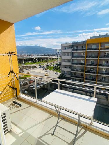 Yaşar üni ege üniversitesi (Yasar uni ege universitesi) in Kazimdirik