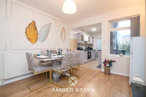 Modern 2 Bed Home in Birmingham by Amber Stays Perfect for Small Groups and Business Stays Sleep 6 – khách sạn tại Phường Quinton