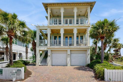 3-Bedroom Home Located in Destin Pointe Near shops and dining – khách sạn tại Khac
