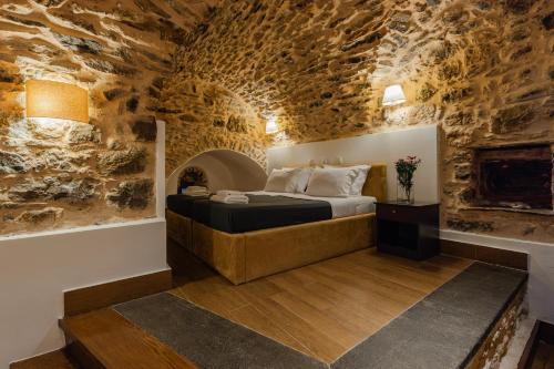 2 bedrooms, 4 beds