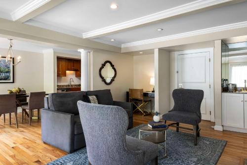 2 bedrooms, 3 beds