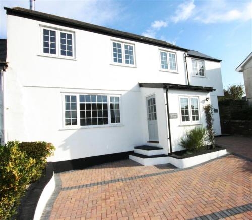 Facilities, Lighthouse Cottage in Trevarrian