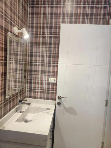View pool for rent in magawish - image 3