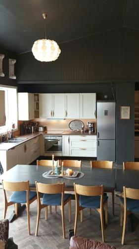 外部景觀, Renovated Chapel With Fjord Views In Vågstranda (Renovated Chapel With Fjord Views In Vagstranda) in 伏史特蘭達