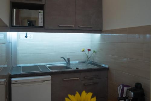 Friendly home in the center - image 2