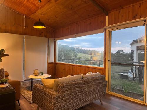 Balkons/terase, Private Barn House with Gazebo - Stunning Views in Agnes Banks