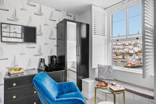 Golden Vanity Suite - Sea View - Free Wi-Fi 2