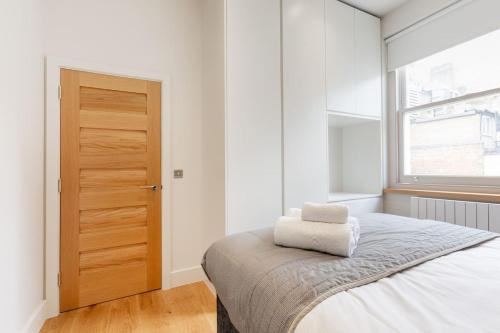 BnBNova - 1BR - Soho & Central London - image 9