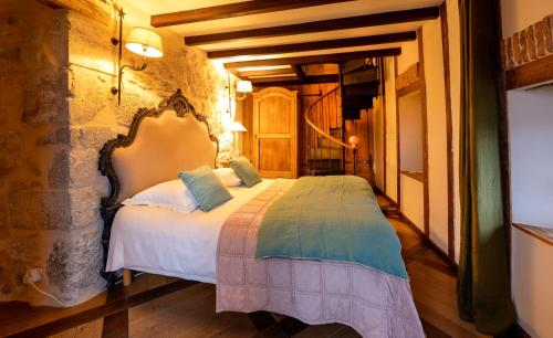 Chambre au château des Girards
