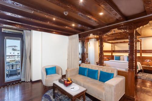 room detail thumbnail 0