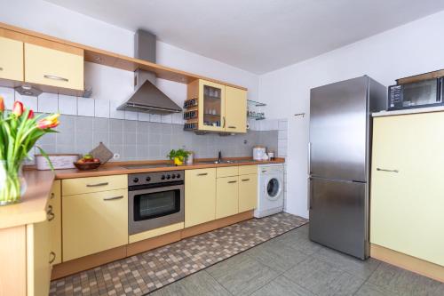 Kitchen, Gastehaus & Ferienwohnung Jungblut im Fachwerkhaus in Schlitz