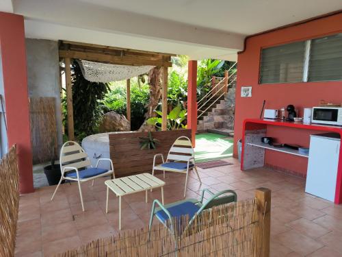studio Caraïbes, Les Trois-Îlets