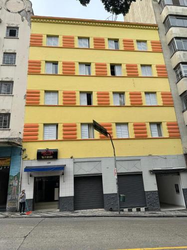 Hotel Moraes proximo a 25 de Marco, Bras e Bom Retiro - Reserve agora e so pague no check-in - São Paulo Hotel Moraes proximo a 25 de Marco, Bras e Bom Retiro - Reserve agora e so pague no check-in - São Paulo