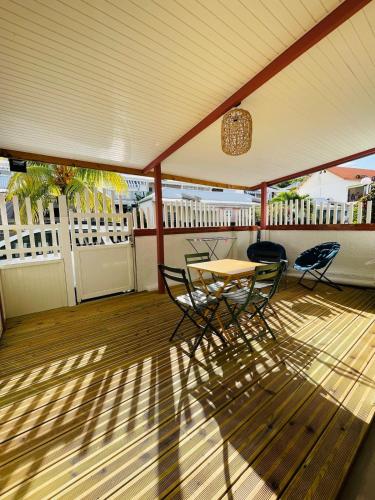Facilities, Maison, 5 minutes a pied de la plage in Sainte-Anne