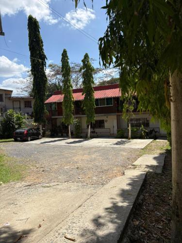 . Residencial De Rosas