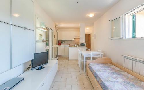 Villa Cambretta con giardino, posto auto e a due passi dal mare in Orbetello