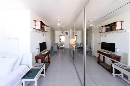 Interior Studio Serviced Apartment 2