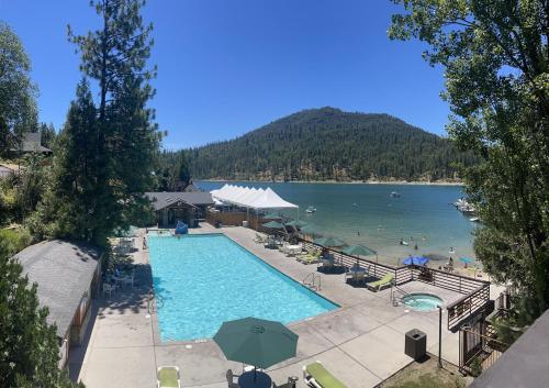 The Pines Resort & Conference Center - June Lake The Pines Resort & Conference Center - June Lake