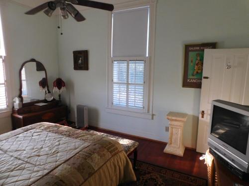 Berney Fly Bed and Breakfast Georgia Avenue (AL)