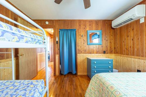 Bennett's Bungalow - image 24