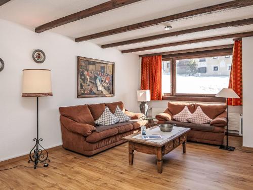 Apartment Chesa Linaria by Interhome in Surlej, Schweiz