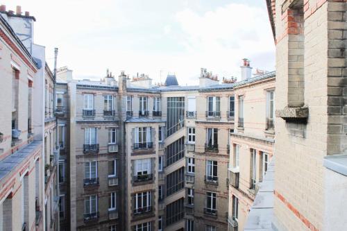 Lovely quiet studio in the heart of Paris 14th - image 32