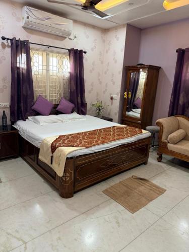 Entire 2BHK AC, Walk to Palace in Cooch Behar