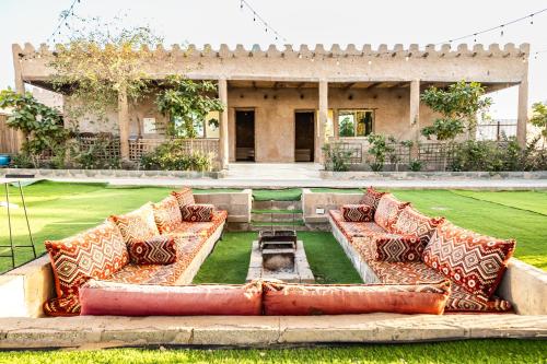 Royal Desert Luxury Camp Experience – khách sạn tại Al Khaznah
