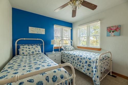 Sandi Hill - Corolla Whalehead 295 Yds to Beach Ocean View Pool Hot Tub Pets OK - image 4