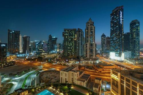 Mahogany 27 - 2BR 10PAX - Walk to Dubai Mall and Views - image 11