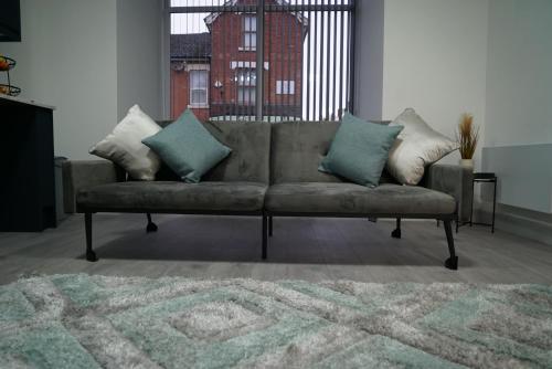 外部景觀, Modern 2 Bed Apartment, Desborough, Kettering, Sleeps 5, Free Parking, WIFI, Ideal for Contractors,  in 德斯伯勒