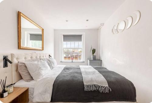 Cozy Flat in the Heart of the City